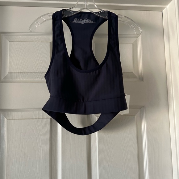 Beyond Yoga Women's Navy Blue Sports Bra - Picture 2 of 5